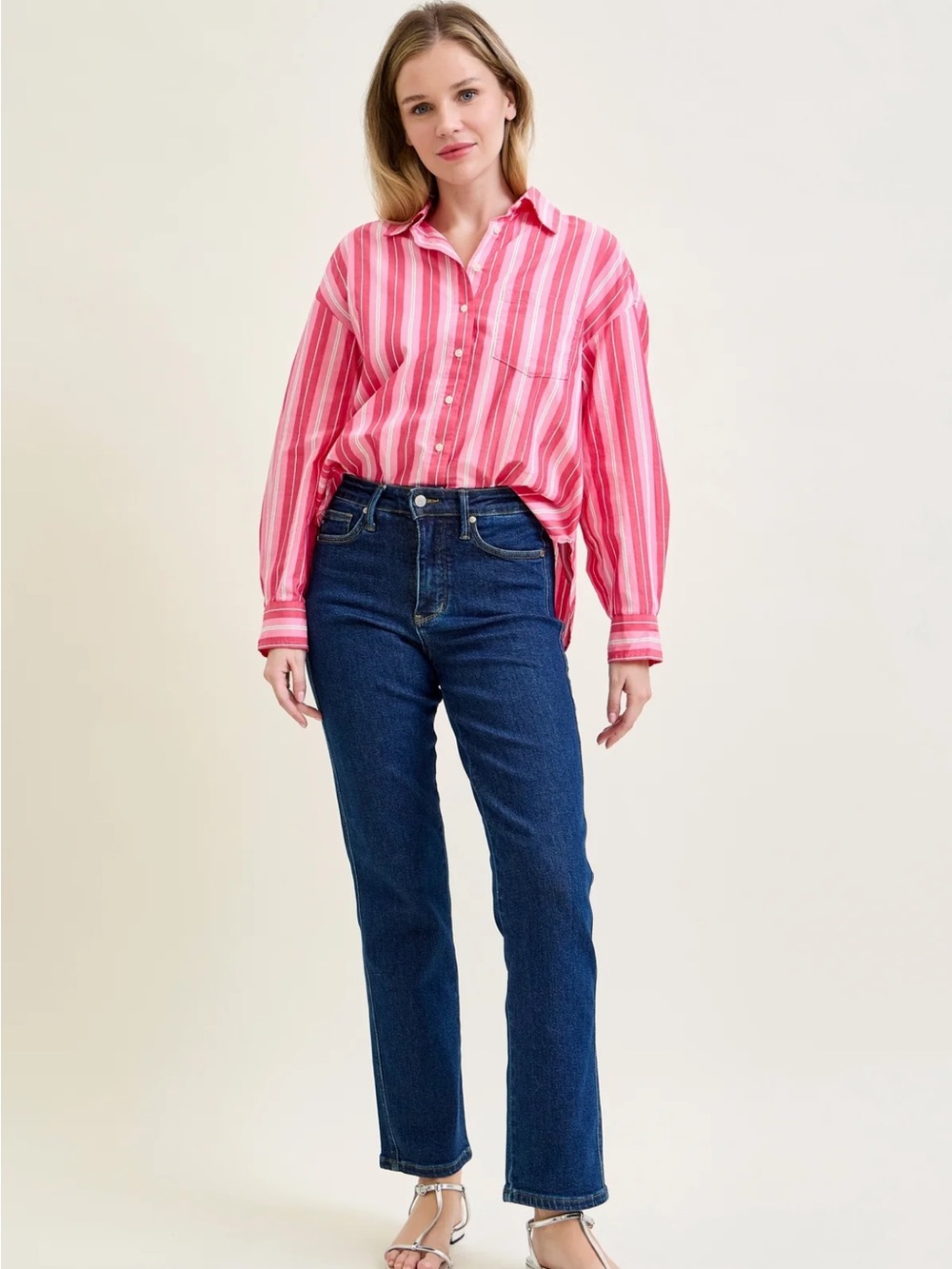 Judy Blue High-Rise Straight Leg Jeans in Dark Blue